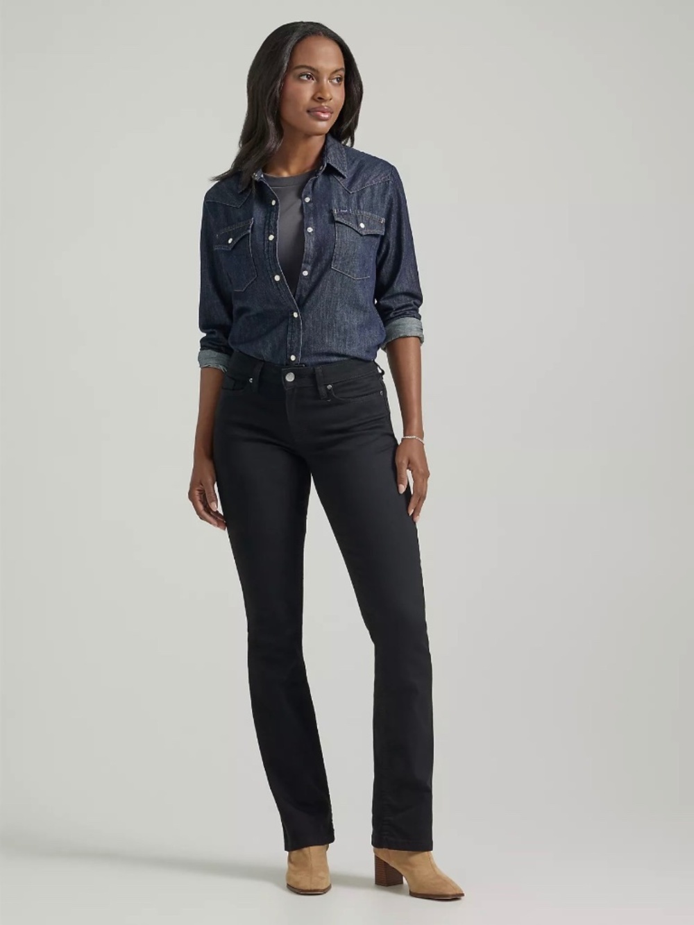 Lee Women’s Legendary Bootcut Mid Rise Jeans in Black 16 Med
